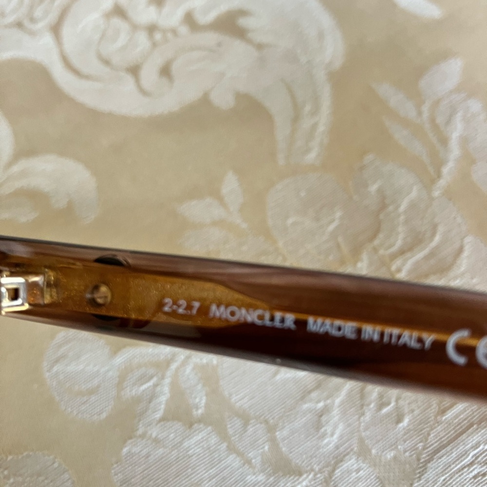 Moncler tortoise shell sunglasses - Picture 6 of 11